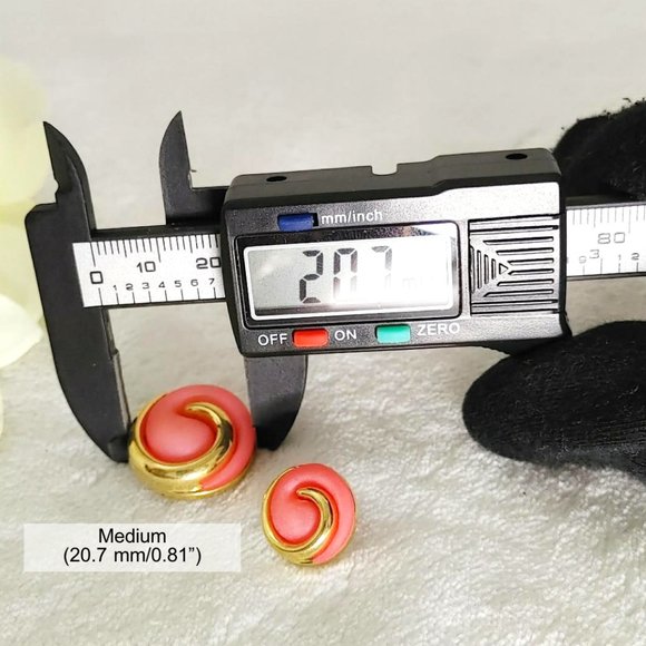 Set of 22 Round Button 3D SPIRAL Swirl Pink Resin Faux Gold Metal Pink Shank - Picture 9 of 12